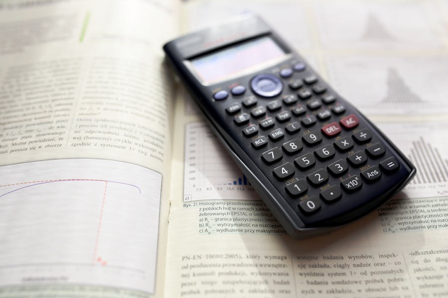 Is a Graphing Calculator a Scientific Calculator