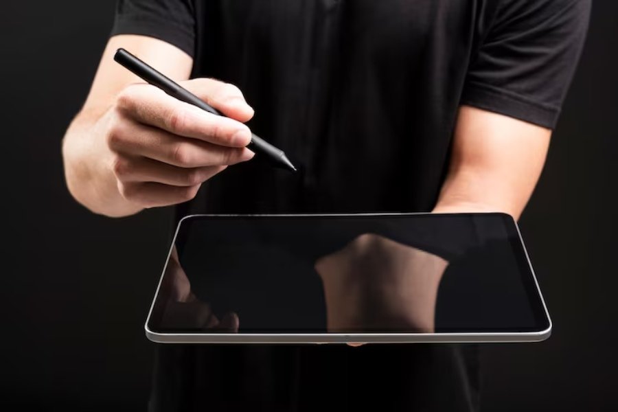 How to embed a digital image with signature?