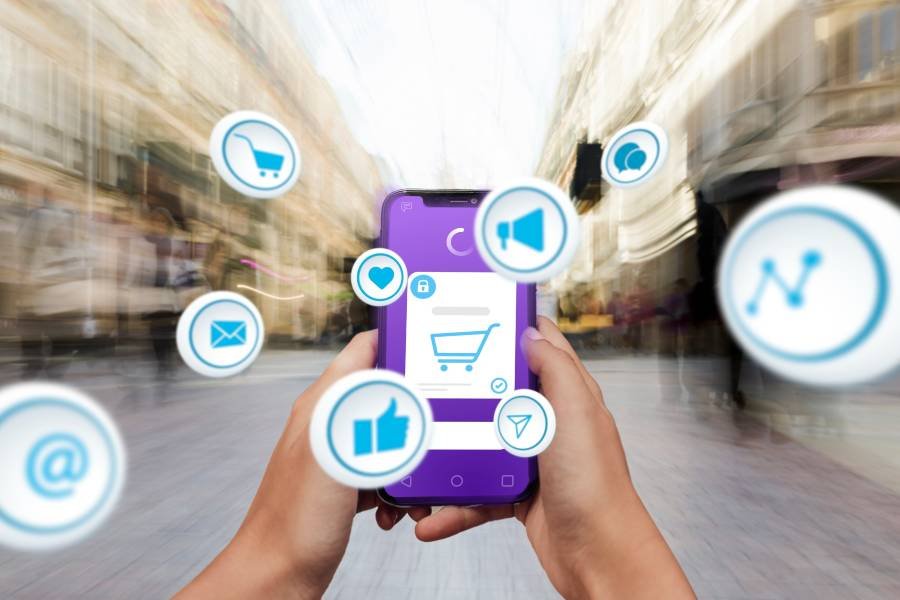 How Ecommerce Brands Are Using an AI Avatar Generator for Product Demo Videos
